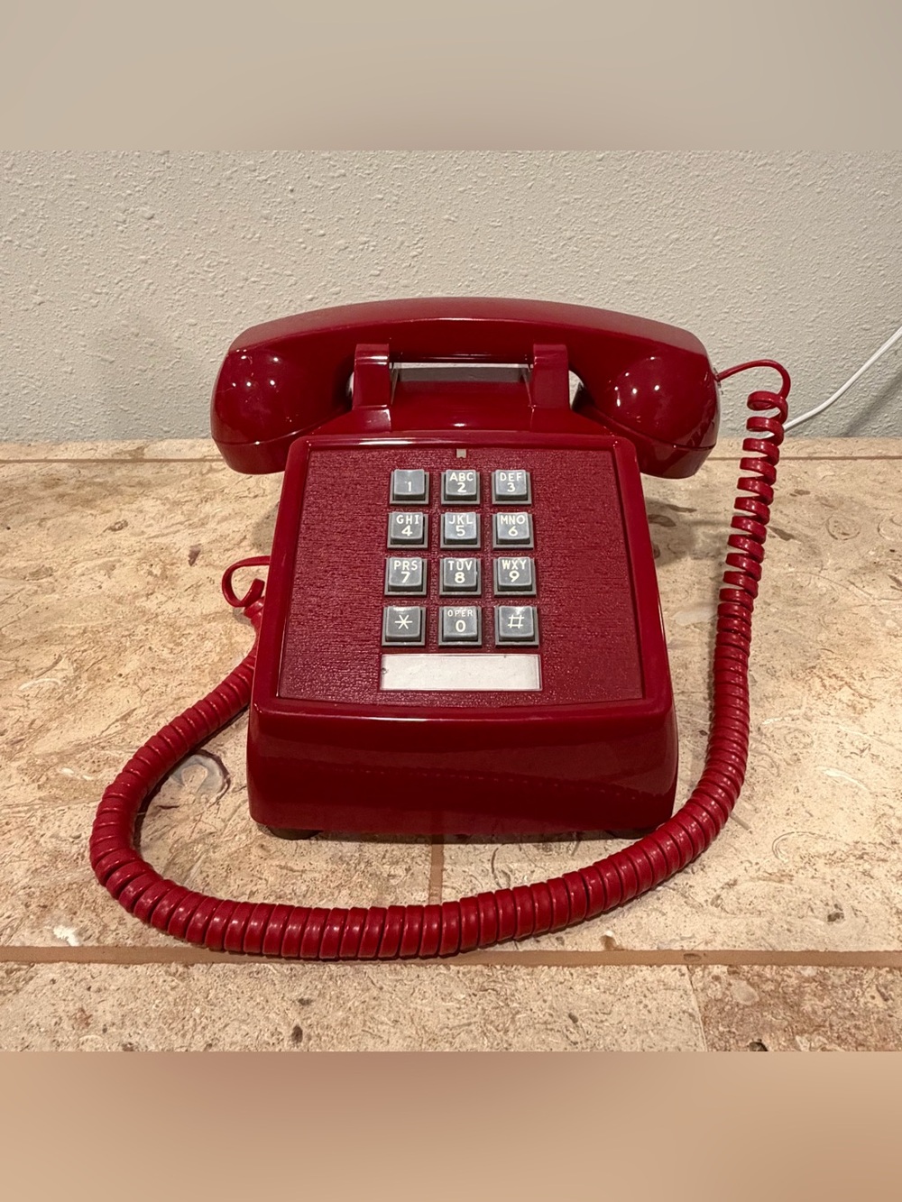 CORTELCO 250047-MBA-20M RED TOUCH TONE TELEPHONE